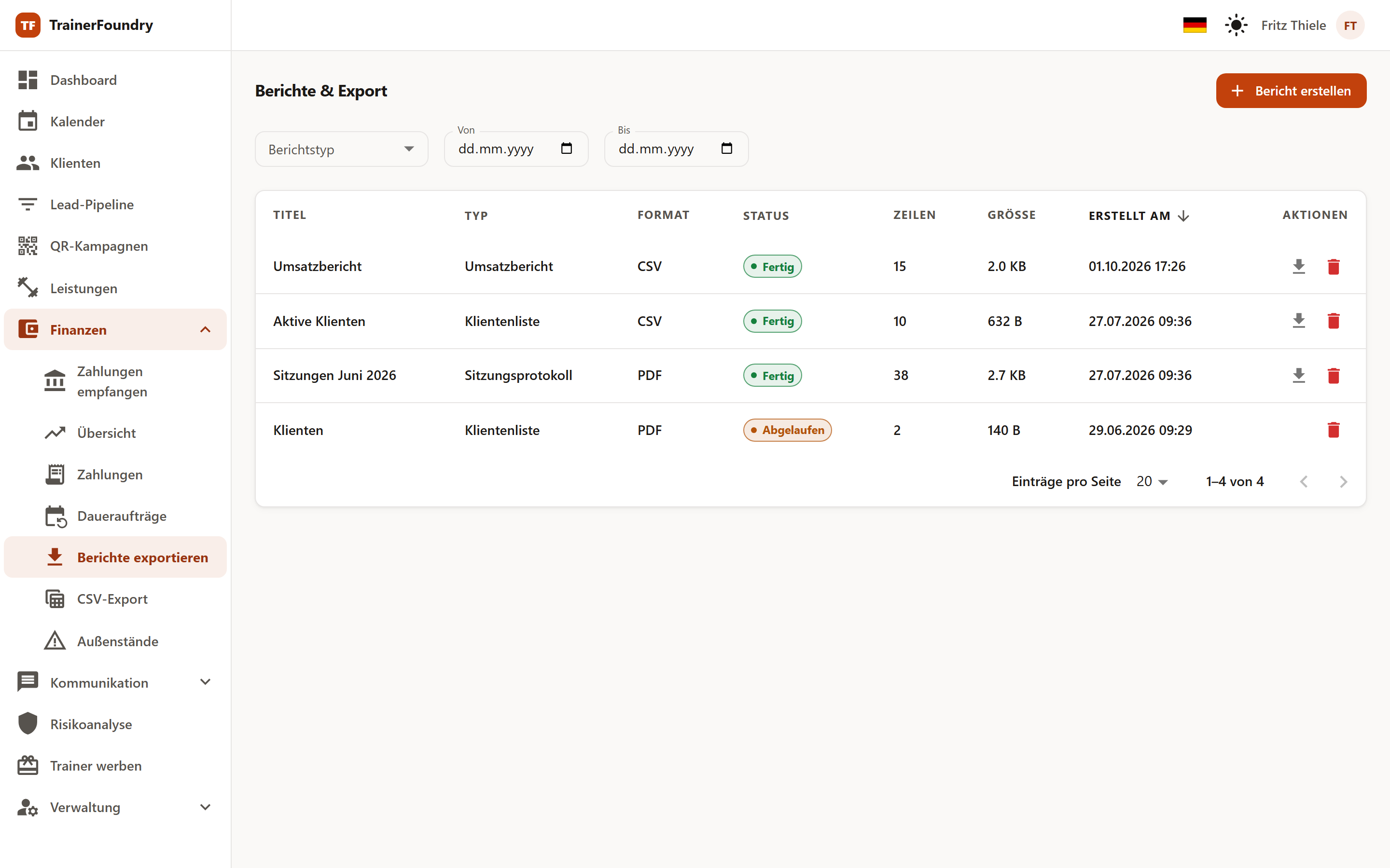 Die Berichtsliste mit den Filtern für Berichtstyp und Zeitraum sowie der Tabelle aus Titel, Typ, Format, Status, Zeilen, Größe und Erstellungsdatum.