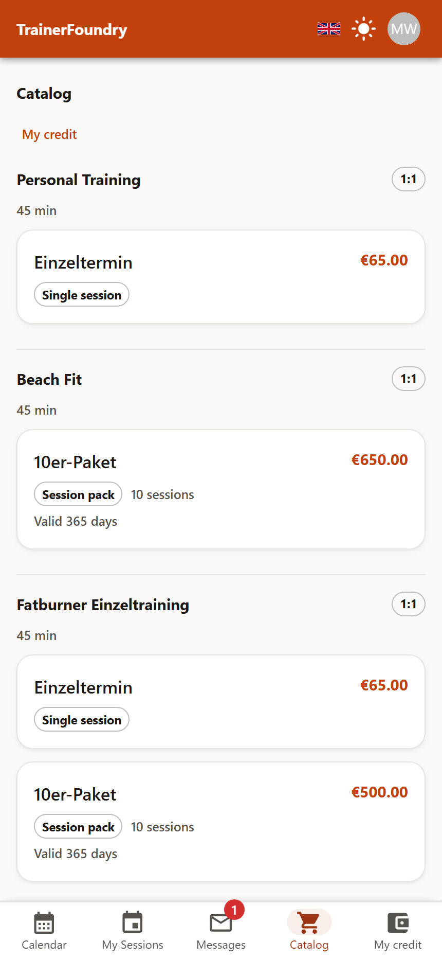 The “Catalog” tab with the training types Personal Training, Beach Fit and Fatburner Einzeltraining, one card per offer with type (single session or session pack), price, unit count and validity.